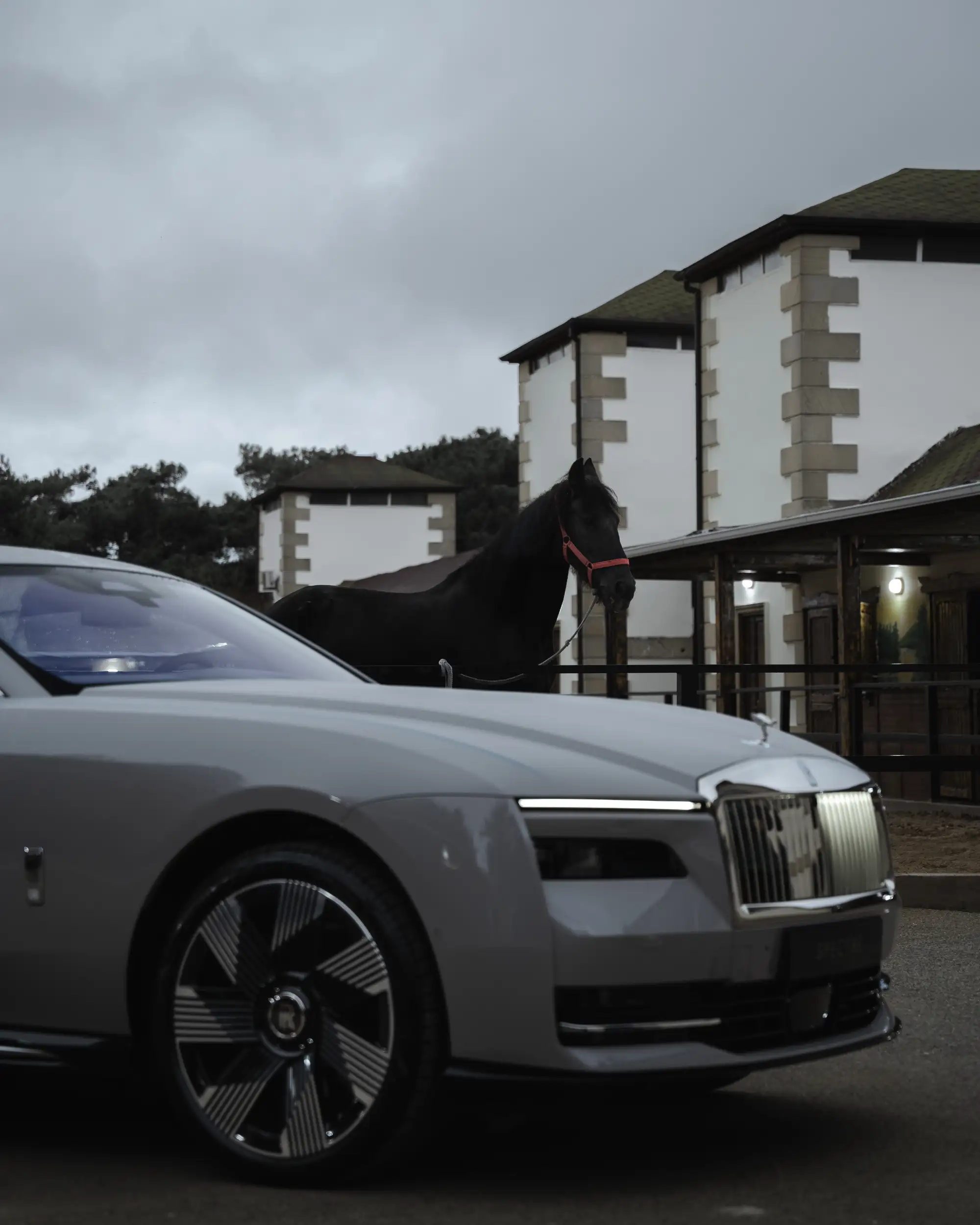 Rolls-Royce Spectre Instrument Cluster - Baku Dreams