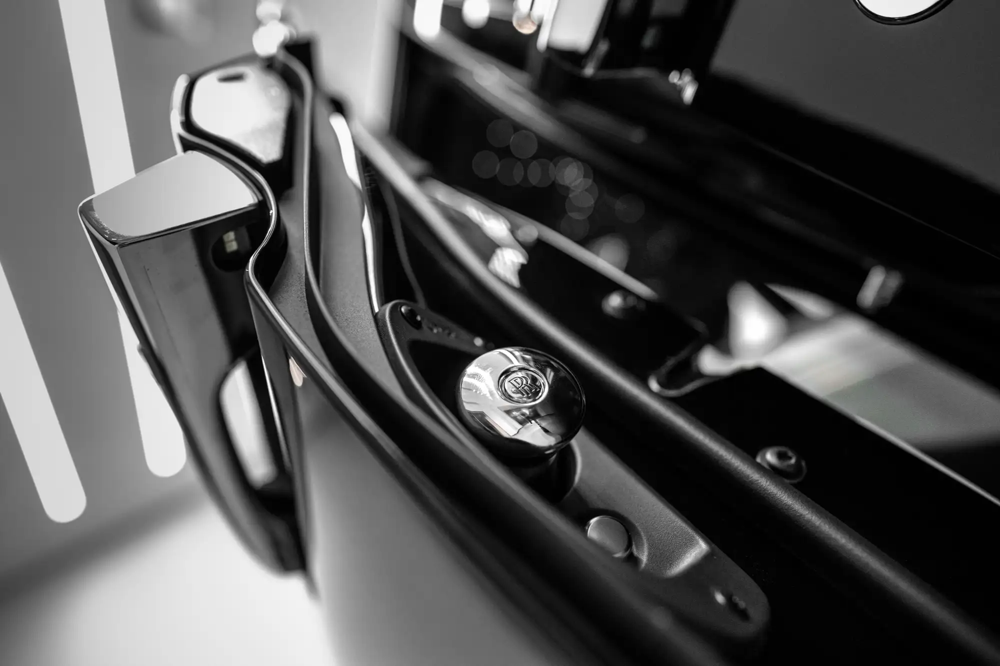 Rolls-Royce Ghost Extended Dashboard Detail