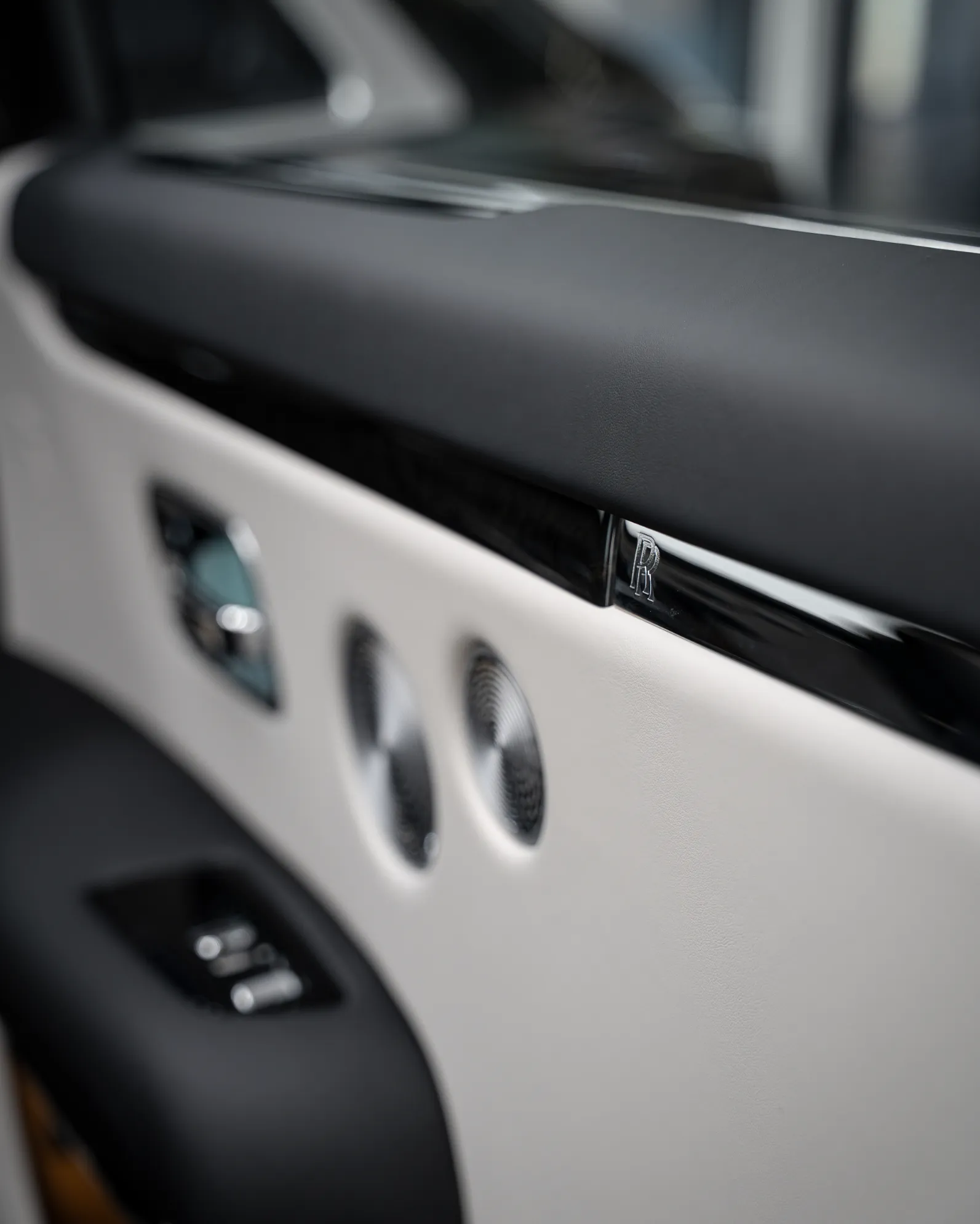 Rolls-Royce Ghost Extended Rear