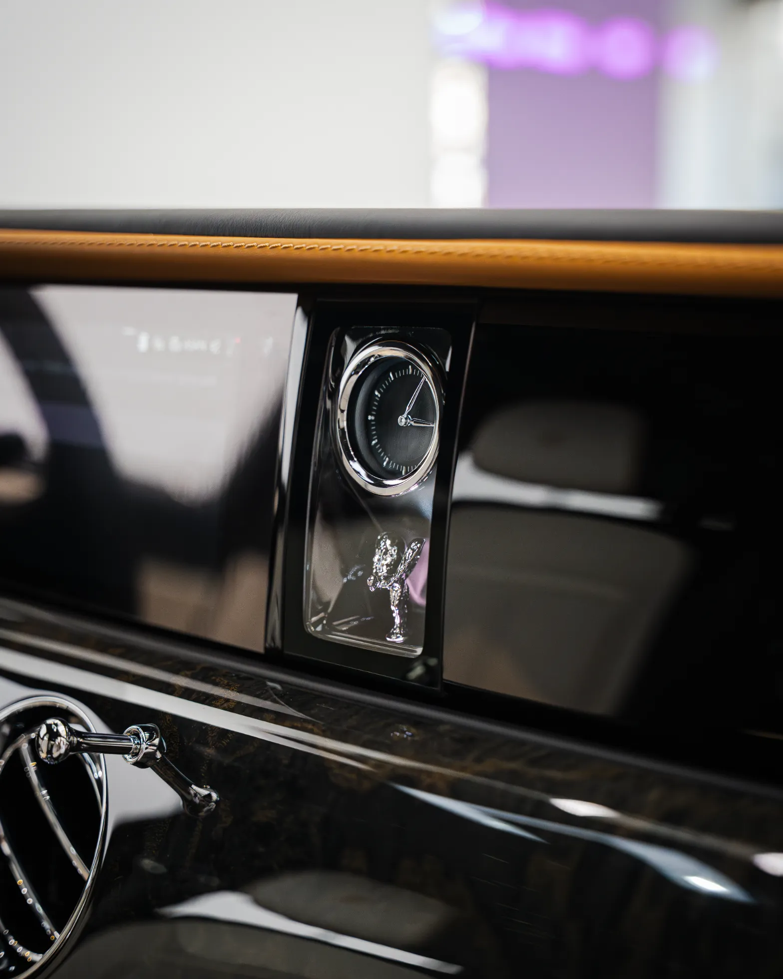 Rolls-Royce Ghost Extended Details