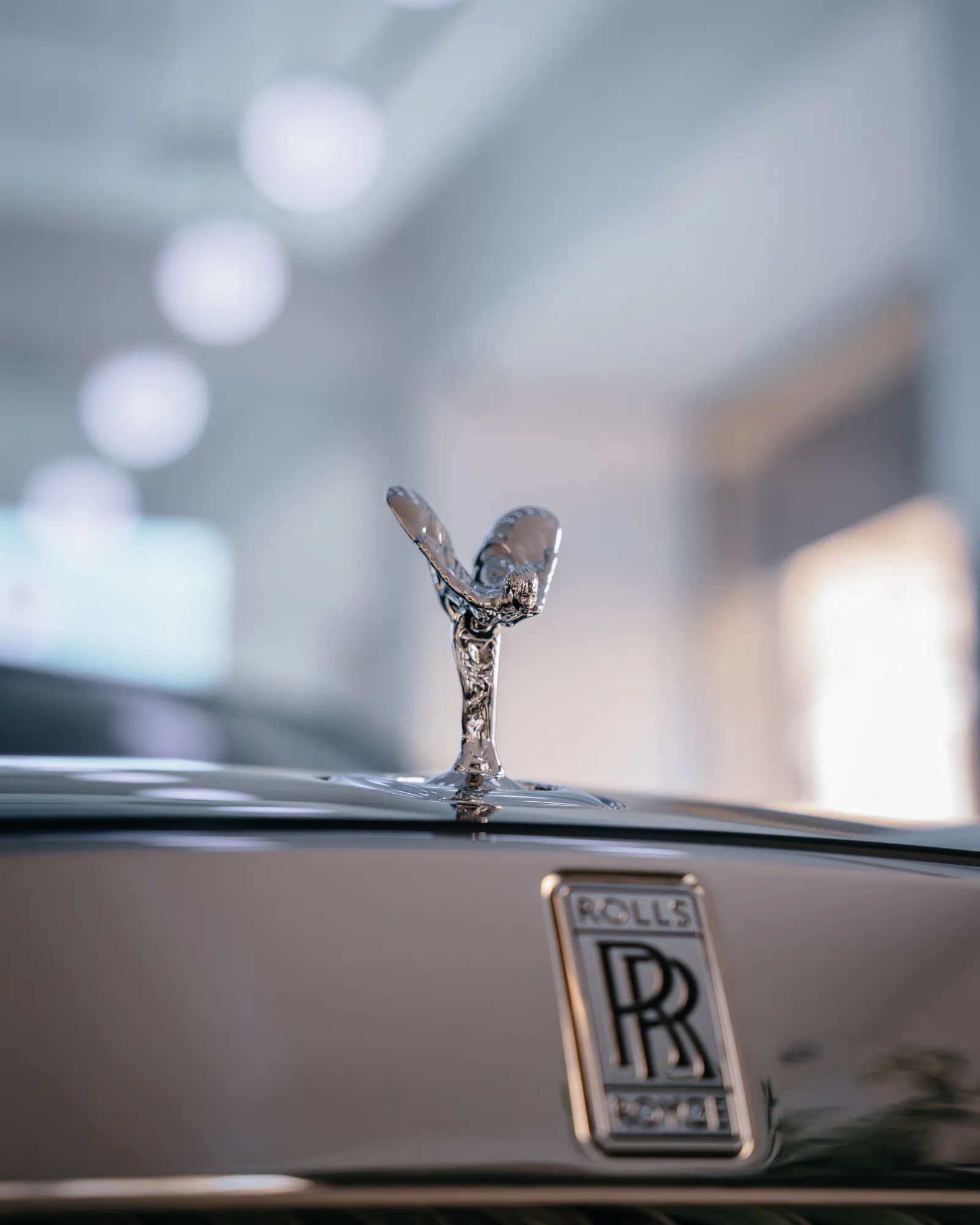 Rolls-Royce Ghost Extended Side