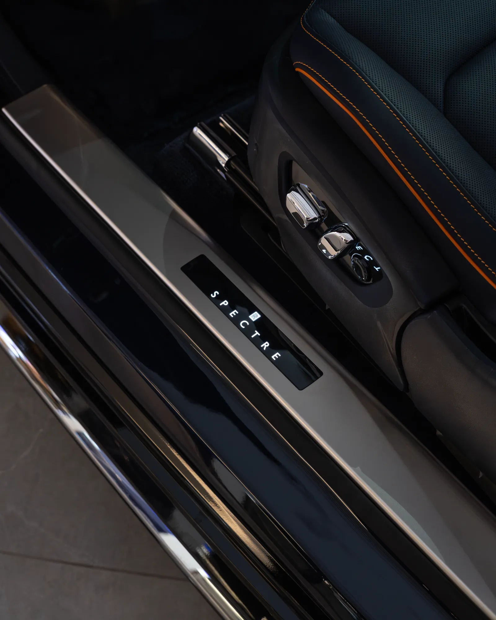 Rolls-Royce Spectre Instrument Cluster - Baku Dreams