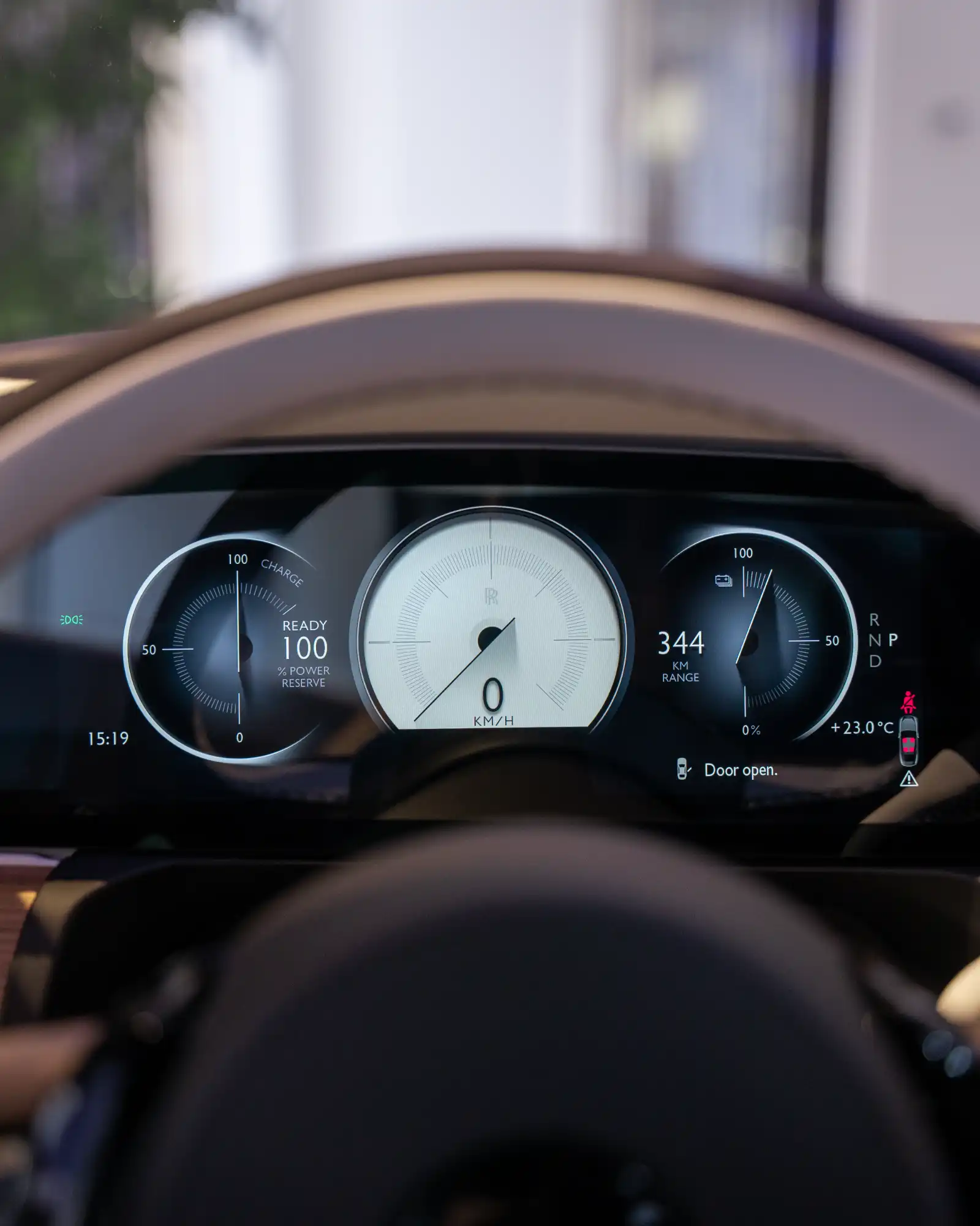 Rolls-Royce Spectre Image 10